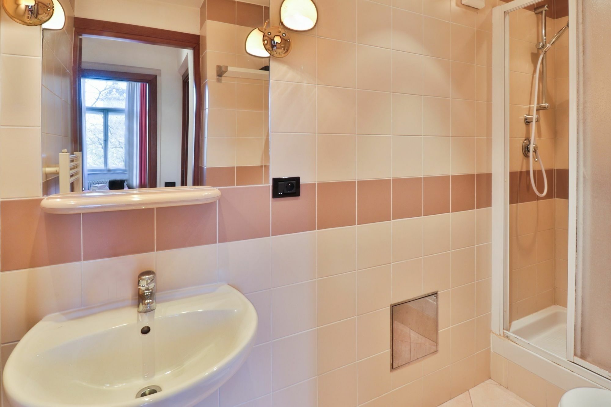 Wonderful Apartment In Vinohrady Prága Kültér fotó
